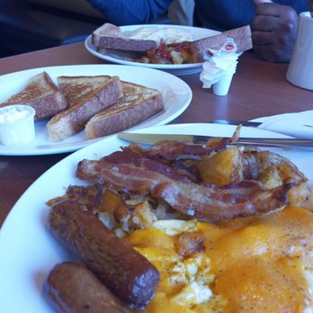 Cromwell Diner - Big breakfast - Diners Near Me - Cromwell, Connecticut Cromwell Diner - Big breakfast - Diners Near Me - Cromwell, Connecticut