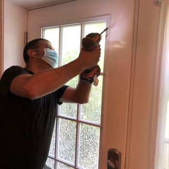 Expedited Glass LLC - Glass & Mirrors Near Me - Annandale, Virginia Expedited Glass LLC - Glass & Mirrors Near Me - Annandale, Virginia
