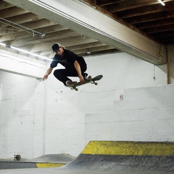 Commonwealth Skateboarding - Friends of Commonwealth. All local pro riders' decks in stock. - Skate Shops Near Me - Portland, Oregon Commonwealth Skateboarding - Friends of Commonwealth. All local pro riders' decks in stock. - Skate Shops Near Me - Portland, Oregon