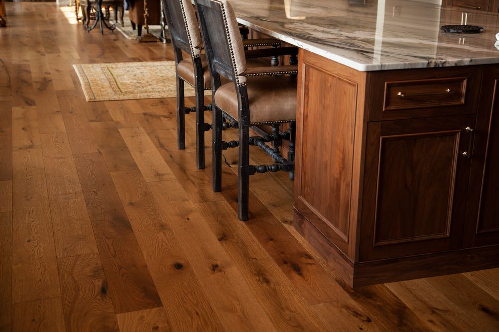 BROADWAY CARPETS Updated October 2024 30 Photos 930 N Broadway St