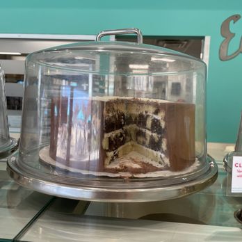 SusieCakes - Marin - Cake - Bakeries Near Me - Greenbrae, California