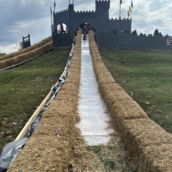Cox Farms - Castle slide!! - Attraction Farms Near Me - Centreville, Virginia Cox Farms - Castle slide!! - Attraction Farms Near Me - Centreville, Virginia
