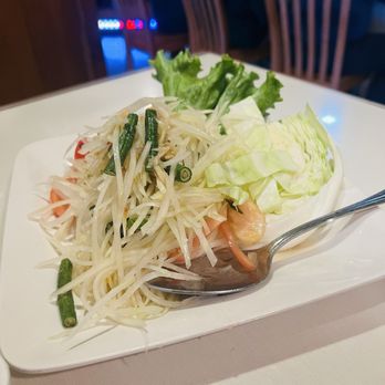 Siam Garden Cafe - Papaya Salad - Thai Near Me - Honolulu, Hawaii