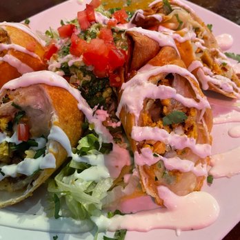 Draft Picks Sports Grill - Flautas - American Near Me - La Mirada, California