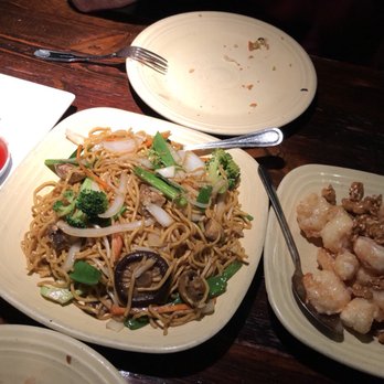 Grandview Palace - Veggie egg (4 Piece), veggie lo mein and walnut shrimp - Chinese Near Me - Pasadena, California