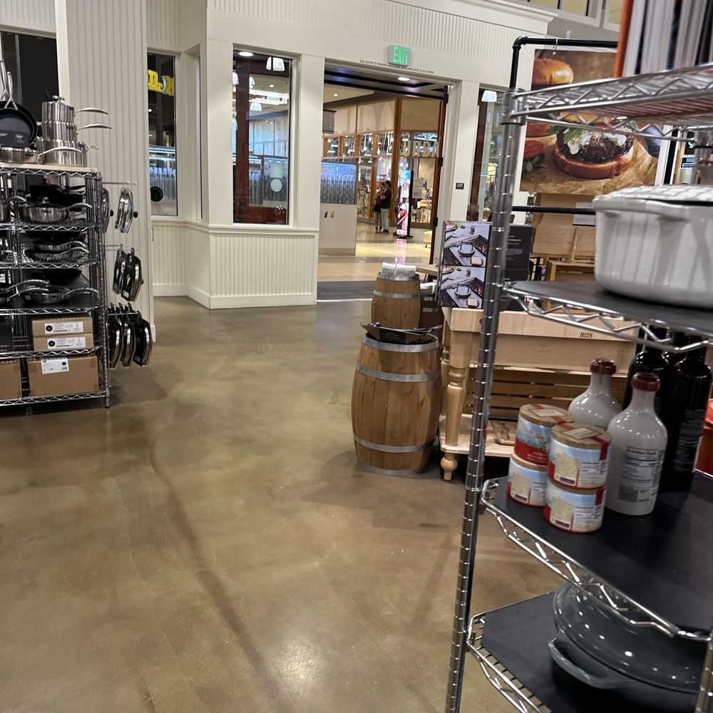 Sur La Table - Kitchen Supplies Near Me - Murray, Utah Sur La Table - Kitchen Supplies Near Me - Murray, Utah