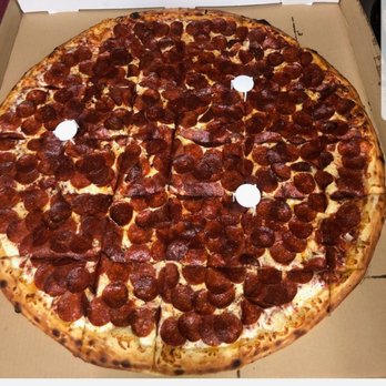 valentino s pizzeria 47 photos 114 reviews pizza 13567 main st hesperia ca restaurant reviews phone number