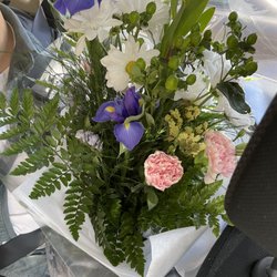 Fleuriste Ste-Rose - Mother's Day flowers