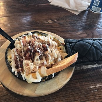 MACS - Chicken bacon ranch mac and cheese - New American Near Me - Sun Prairie, Wisconsin MACS - Chicken bacon ranch mac and cheese - New American Near Me - Sun Prairie, Wisconsin