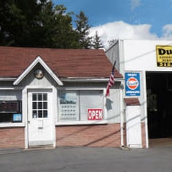 Duck's Automotive Services - Duck's Automotive Services building