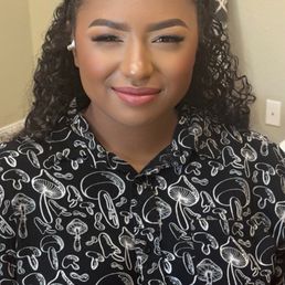 Flawless makeup Flawless makeup