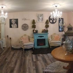 Lash Out Loud Salon and Boutique - Our boutique