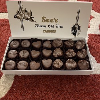 See's Candies - Mixed 1lb box of dark chocolates (scotchmallows, dark peanut butter, dark chocolate almond clusters) - Candy Stores Near Me - Pasadena, California