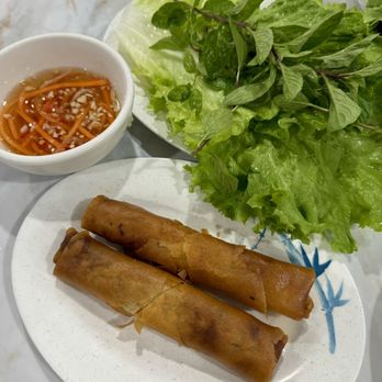 Pho Con Bo - Egg Rolls - Vietnamese Near Me - Houston, Texas