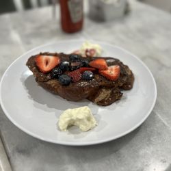 Guzzo's BakeHouse - Fresh Mixed Berries French Toast