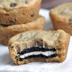 My Mini Bakes - Oreo stuffed chocolate chip cookies