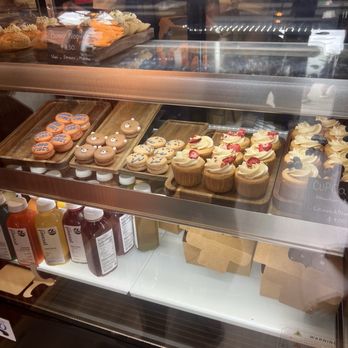 Buttercoop Bakery - Bakeries Near Me - Portland, Oregon
