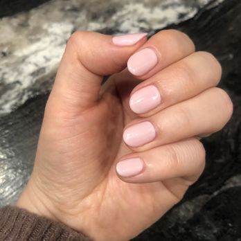 Tres Bien Nail Salon - No chip manicure - Nail Salons Near Me - Glenview, Illinois