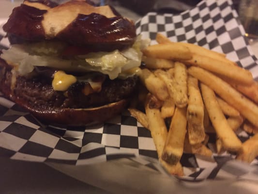 Jojos Bar & Grill by null