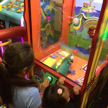 Chuck E. Cheese - Pizza Near Me - Thousand Oaks, California