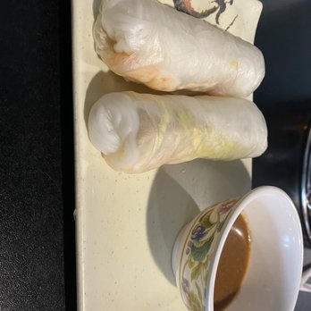 Pho 76 - Spring Rolls with peanut sauce - Vietnamese Near Me - Wausau, Wisconsin