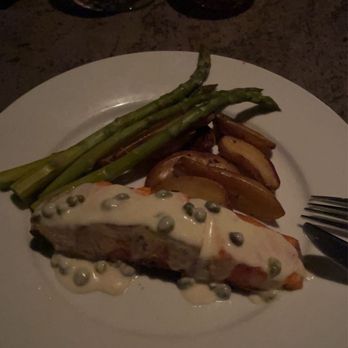 Moonshadows - Salmon was replaced with asparagus - Seafood Near Me - Malibu, California Moonshadows - Salmon was replaced with asparagus - Seafood Near Me - Malibu, California