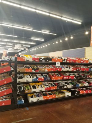 skechers retail plano