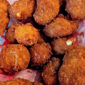 Skinny's Tavern - Spicy Cheese Curds | Instagram: @telephonesmoothie - Burgers Near Me - Kenton, Ohio