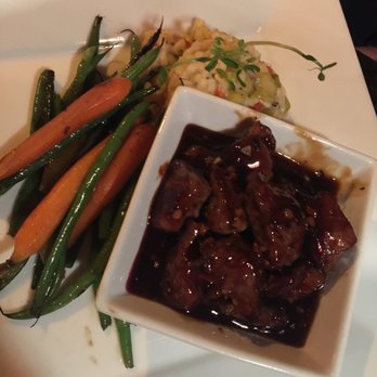 Amber Lantern Restaurant - Beef Tips Special with risotto - Seafood Near Me - Chesapeake, Virginia