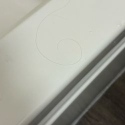 Motel 6 - Hair found on bathtub