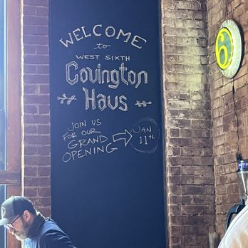 West Sixth Covington Haus - Breweries Near Me - Covington, Kentucky
