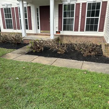 Blaze Handyman Services - Trimmed bushes that were 5 ft tall, mulched and repaired porch columns. - Handyman Near Me Blaze Handyman Services - Trimmed bushes that were 5 ft tall, mulched and repaired porch columns. - Handyman Near Me