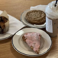 Special Grounds Coffee - Blueberry muffin, strawberry scone, oatmeal cream pie, s'more frappe