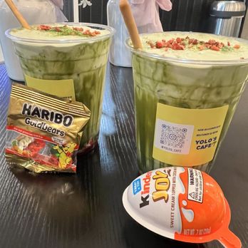 Yolo’s Cafe - Strawberry matcha - Bubble Tea Near Me - Bellflower, California