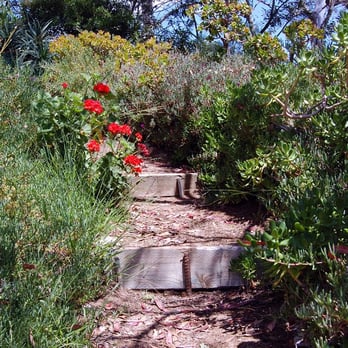 Amir's Garden - Parks Near Me - Los Angeles, California