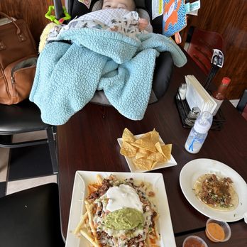 Bronzes Taqueria - Mexican Near Me - Pleasanton, California
