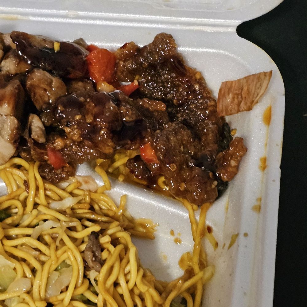 Panda Express - Same piece the sauce is all over it smh - Chinese Near Me - Oak Lawn, Illinois