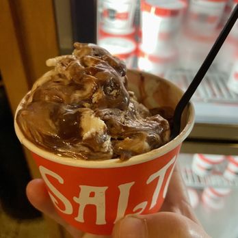 Salt & Straw - Salted, Malted, Chocolate Chip Cookie Dough and Chocolate Gooey Brownie - Ice Cream & Frozen Yogurt Near Me - Los Angeles, California Salt & Straw - Salted, Malted, Chocolate Chip Cookie Dough and Chocolate Gooey Brownie - Ice Cream & Frozen Yogurt Near Me - Los Angeles, California
