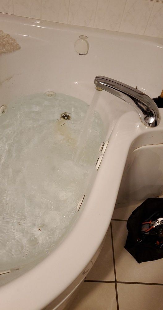 Slide of D & B Plumbing Service