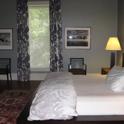 The 5 Twelve Bed and Breakfast