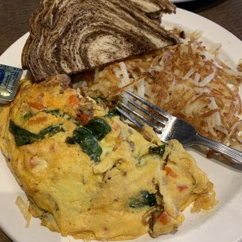 Hatch'd - Build your own omelet with hash browns and rye toast - Breakfast & Brunch Near Me - St. Louis, Missouri
