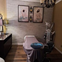 Studio84 Salon & Spa