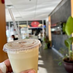 Baretto Caffe - Iced matcha