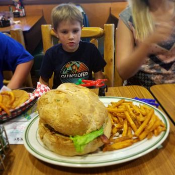 Lumberjacks - Little man big burger - American Near Me - Grass Valley, California Lumberjacks - Little man big burger - American Near Me - Grass Valley, California