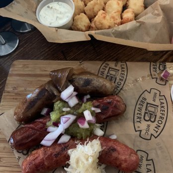 Lakefront Brewery - Sausage flight and cheese curds - Breweries Near Me - Milwaukee, Wisconsin