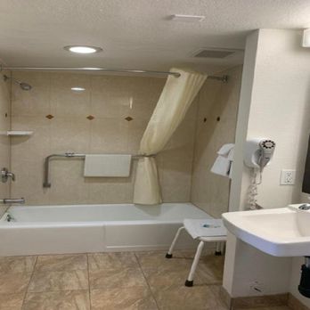 Glenridge Inn - Hotels Near Me - Glendale, California