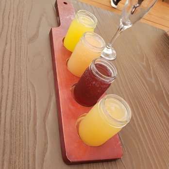 Don's Country Kitchen - Mimosa flight - Breakfast & Brunch Near Me - Oceanside, California Don's Country Kitchen - Mimosa flight - Breakfast & Brunch Near Me - Oceanside, California