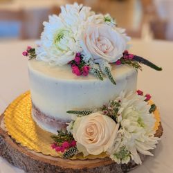 Bluebird Market - Colorado Marketplace and Bakery