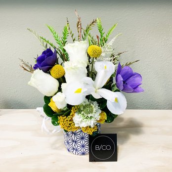 Breck & Co. Floral - Small Arrangement - Florists Near Me - Cleburne, Texas Breck & Co. Floral - Small Arrangement - Florists Near Me - Cleburne, Texas
