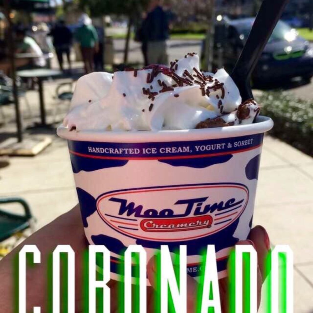 MooTime Creamery - S'mores Sundae - Ice Cream & Frozen Yogurt Near Me - Coronado, California
